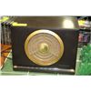 Image 1 : RCA VICTOR TUBE RADIO