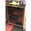 Image 1 : DANBY SINGLE DOOR WINE COOLER 24x24x34T