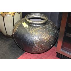 LARGE ABSTRACT MULTI-TONED VASE