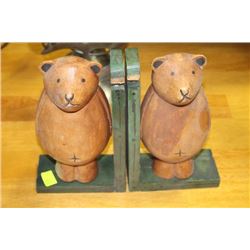 PAIR OF WOOD CARVED BEAR BOOK ENDS
