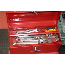 MASTERCRAFT TOOLBOX WITH TOOLS