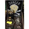 Image 1 : BOX WITH 3 GLASS SKULLS, DANGER BEWARE FRAME,