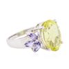 Image 4 : 10KT White Gold 6.00ct Lemon Quartz and Tanzanite Ring