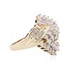 Image 2 : 10KT Two-Tone Gold 1.00ctw Diamond Ring