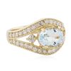 Image 2 : 14KT Yellow Gold 1.96ct Aquamarine and Diamond Ring