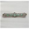 Image 1 : 18KT White Gold 1.30ctw Emerald and Diamond Brooch