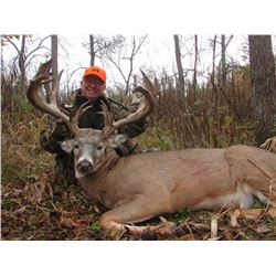 Ohio 180 Class Whitetail Hunt for 1 Hunter