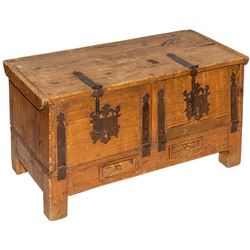 Pine Chest