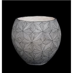 Acoma Pottery Jar with Fine Line Geometric Design by Dean and Rita Malie 6 1/2" D. 6" H.  Good Condi