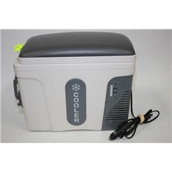 PORTABLE PLUG-IN OCOOLER/HEATER W/ 14V CORD