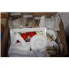 Image 1 : BOX W/ CANISTERS, DIP & FOOD PRESENTATION DISHWEAR