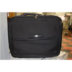 NEW TARGUS LAPTOP BAG