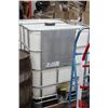 Image 1 : LARGE WATER CONTAINER 4FTX4FT