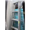 Image 1 : ALUMINUM 6' LADDER