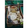 Image 1 : BOX OF ALABASTER STONE ORNAMENTS