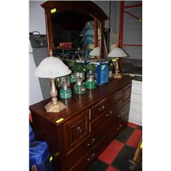 9 DRAWER DRESSER W MIRROR