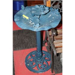 BIRDBATH
