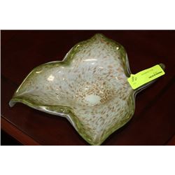 GREEN WHITE W GOLD SPARKLE ART GLASS DISH