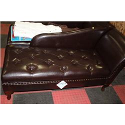 BROWN LEATHERETTE STORAGE CHAISE LOUNGE CHAIR