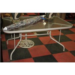 PATIO TABLE W UMBRELLA