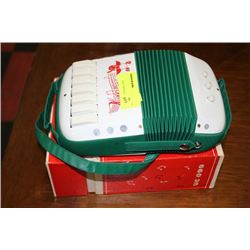 VINTAGE CHILDRENS ACCORDIAN