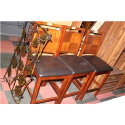WOOD BAR STOOLS W LEATHER SEATS X3