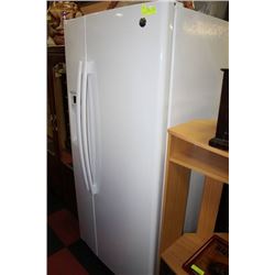 GE SIDE BY SIDE WHITE ON WHITE FRIDGE 33"W X 69"H