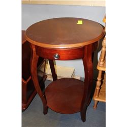 ROUND WOOD END TABLE W DRAWER