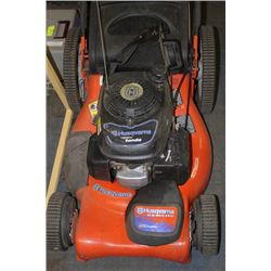 HUSQVARNA SELF PROPELLED GAS LAWNMOWER