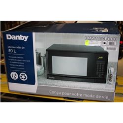 DANBY 1000W MICROWAVE, WHITE
