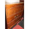 Image 1 : WOOD 3 DRAWER NIGHT STAND MISSING HANDLES