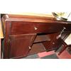 Image 1 : WOOD SIDEBOARD
