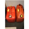 Image 1 : 2 GAS CANS