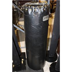 IMPACT FITNESS PUNCHING BAG 65 TO 70 LBS.