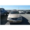 Image 2 : 00 Mazda 626 4 Dr  Sedan - T - DRIVE MC TP