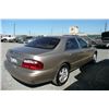 Image 4 : 00 Mazda 626 4 Dr  Sedan - T - DRIVE MC TP
