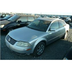 02 Volkswagen Passat 4dr Sedan - LLBB - DRIVE MC