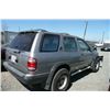Image 4 : 98 Nissan Pathfinder 4 Dr  4WD SUV - ST - DRIVE-BD
