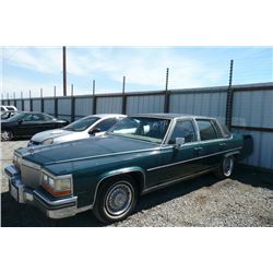 80 CADILLAC DEVILLE - ST - DRIVE