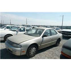 97 Nissan Altima 4 Dr  Sedan - ST - DRIVE MC HG