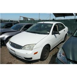 05 Ford Focus 4dr Sedan - T - START