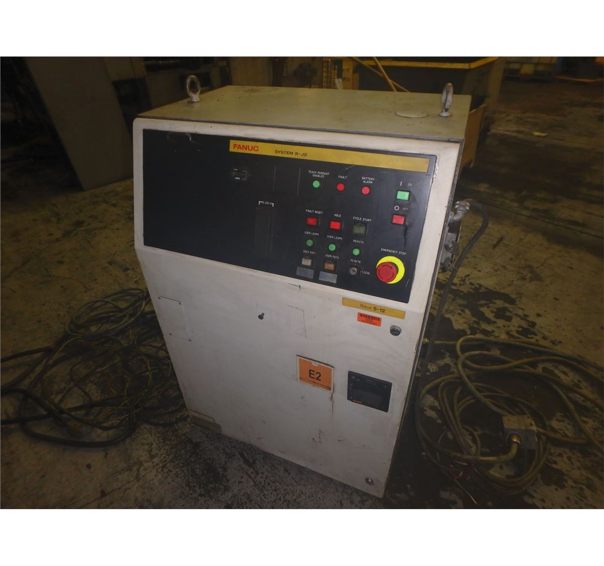 Fanuc RJ-2 Robot Control A05B-2355-B001