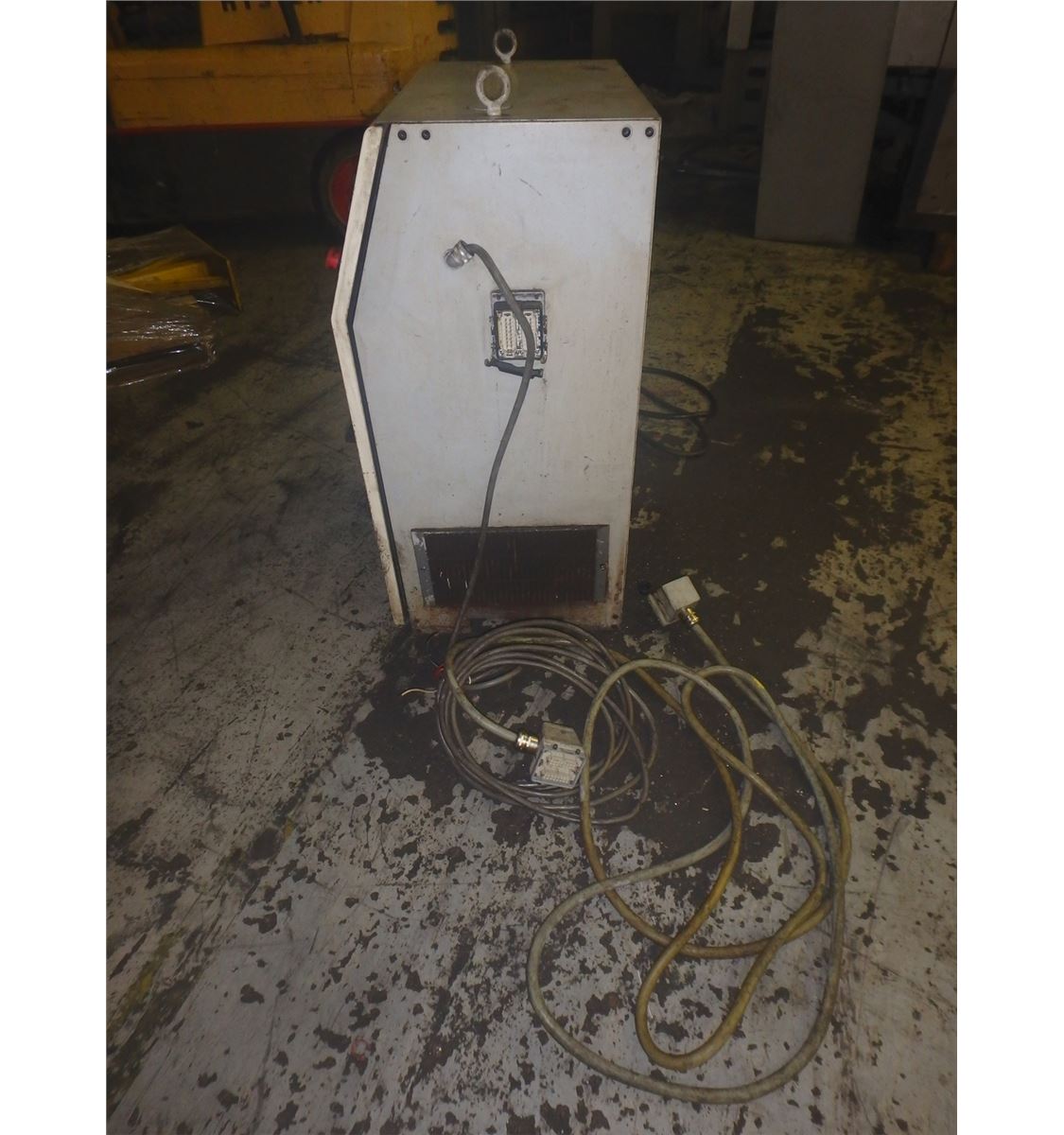 Fanuc RJ-2 Robot Control A05B-2355-B001