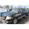 Image 1 : 2005 FORD EXPEDITION XLT, 4DR SUV, BLACK, VIN # 1FMPU16555LA65195