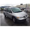 Image 2 : 2000 DODGE CARAVAN VIN 2B4GP2536YR694636