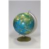 Image 1 : VINTAGE GLOBE