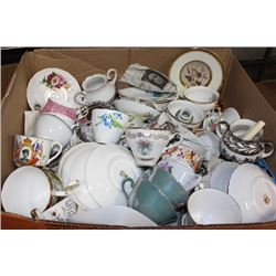 BOX OF FINE BONE CHINA CUPS AND SAUCERS