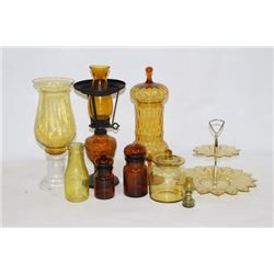 ESTATE BOX OF AMBER GLASSWARE