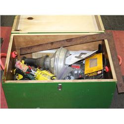 LARGE GREEN TOOL BOX & TOOLS