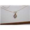 Image 1 : #87 10 KT DIAMOND PENDANT NECKLACE